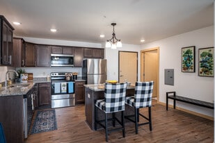 Augusta Park Estates in Mankato, MN - Building Photo