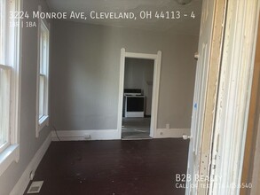 3224 Monroe Ave in Cleveland, OH - Building Photo - Building Photo