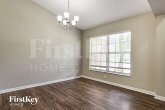 917 Yellowbird Ave in Deltona, FL - Building Photo - Building Photo