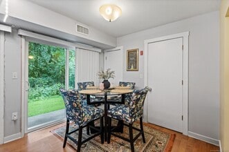 59 Brookwood Dr, Unit 59 Brookwood Dr in Rocky Hill, CT - Building Photo - Building Photo