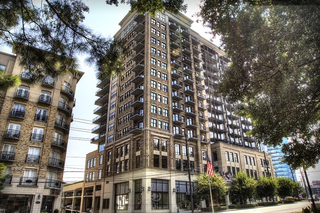 The Astoria at the Aramore in Atlanta, GA - Building Photo - Building Photo