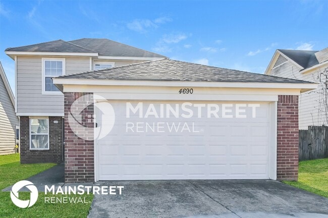 property at 4690 Royal View Dr