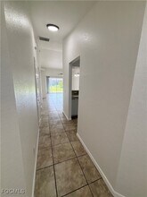 29 SE 23rd Pl in Cape Coral, FL - Building Photo - Building Photo
