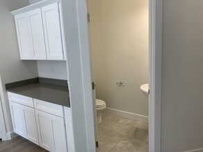 3795 W 2380 N in Lehi, UT - Foto de edificio - Building Photo