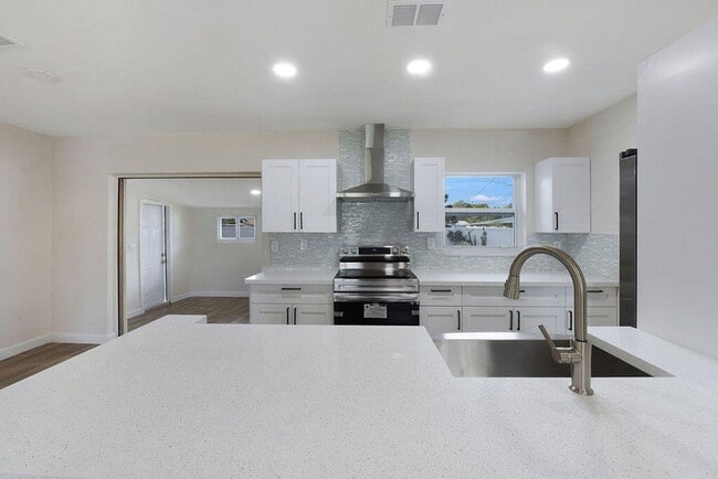 property at 710 Cayuga St