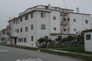 146-150 Gardiner Ave in South San Francisco, CA - Building Photo