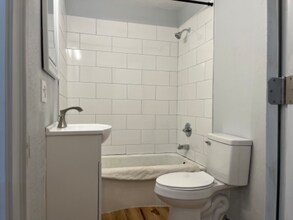 2208 N Janney Ave in Muncie, IN - Building Photo - Building Photo