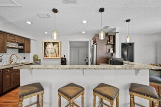 2519 Emma Cir in Tampa, FL - Building Photo - Building Photo