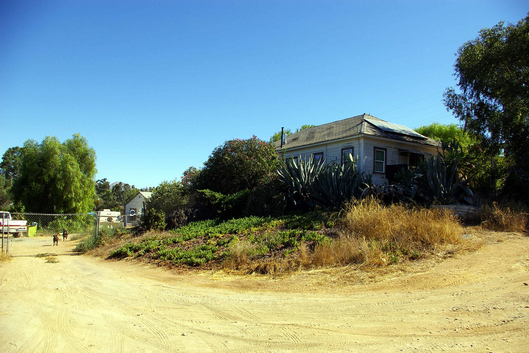 Glenview Mobile Lodge in Lakeside, CA - Building Photo