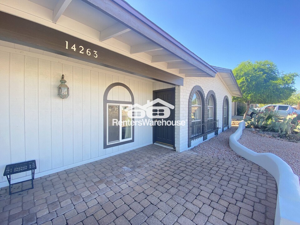 14263 N Fountain Hills Blvd in Fountain Hills, AZ - Building Photo