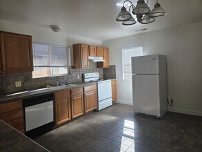 919 E 5th St in Carson City, NV - Building Photo - Building Photo