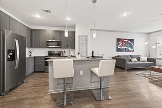 Haven at Bellaire in Richmond, TX - Building Photo - Building Photo