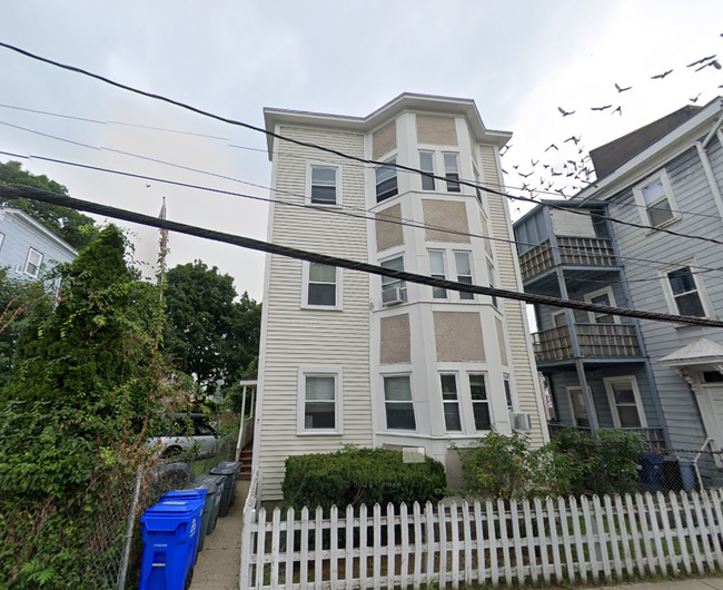 7 Bynner St, Unit 1