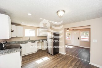 225 Holly Smith Dr in Mcdonough, GA - Building Photo - Building Photo