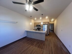 402 4th St E, Unit 402 4th Street E in Altoona, WI - Building Photo - Building Photo