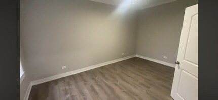 6517 N Newgard Ave, Unit 1B in Chicago, IL - Building Photo - Building Photo