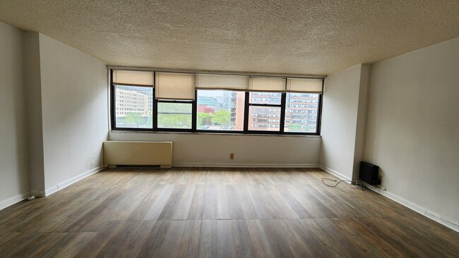 280 Marin Blvd, Unit 4R in Jersey City, NJ - Building Photo - Building Photo