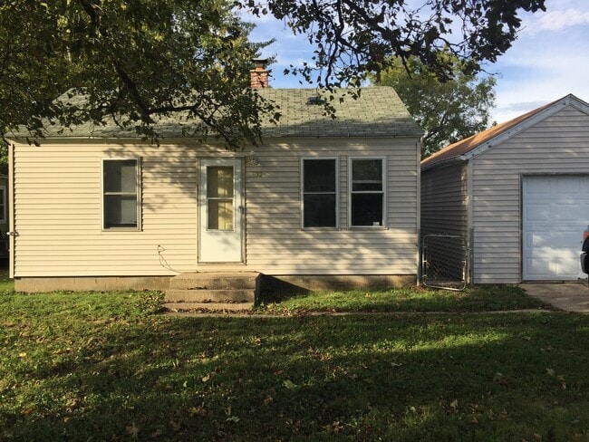 property at 432 Huron Rd