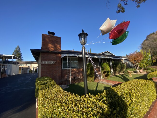 DeAnza Apartments