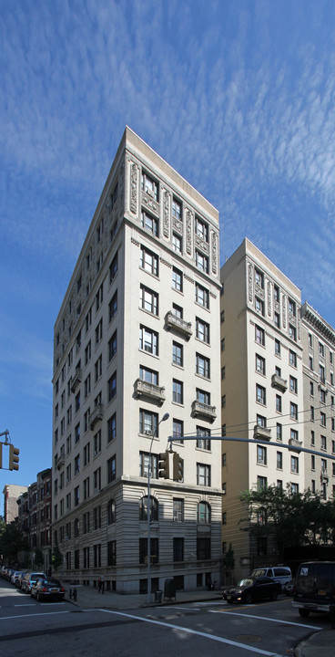 260 Convent Ave in New York, NY - Building Photo