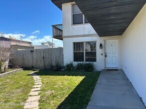 129 Washington Ave in Indialantic, FL - Building Photo - Building Photo