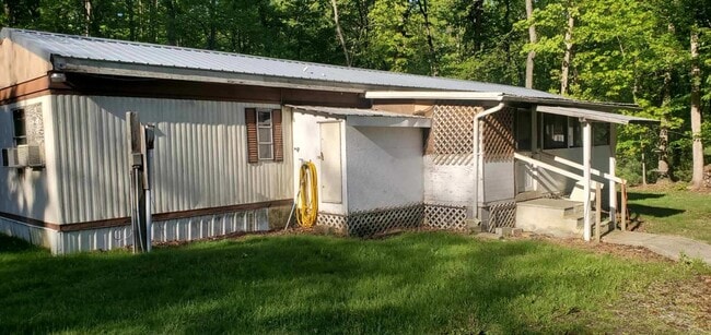 property at 14 Peach Orchard Rd