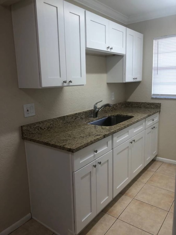 1611 Green Ln in Lantana, FL - Building Photo - Building Photo