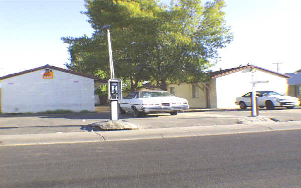 Turney Apartments in Phoenix, AZ - Building Photo - Building Photo