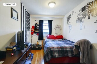 25-10 31st Ave in Queens, NY - Building Photo - Building Photo
