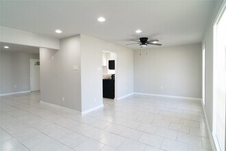 11623 Rowan Ln in Houston, TX - Building Photo - Building Photo