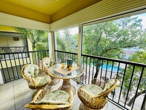 257 S Cypress Rd, Unit 442 in Pompano Beach, FL - Foto de edificio - Building Photo