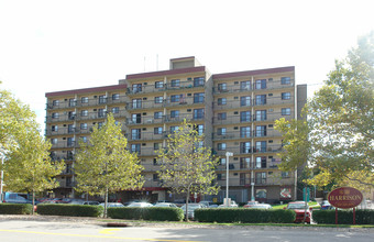 Harrison High Rise Apartments in Natrona Heights, PA - Building Photo - Building Photo