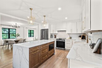 60 Mountain Rd in Colchester, CT - Building Photo - Building Photo