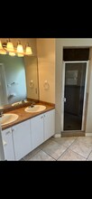 712 SE 46th Ln, Unit 712 in Cape Coral, FL - Building Photo - Building Photo