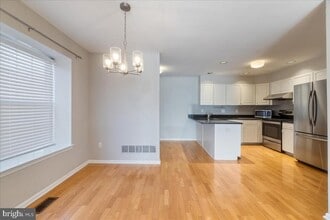 8708 Spruce Mill Dr in Yardley, PA - Building Photo - Building Photo