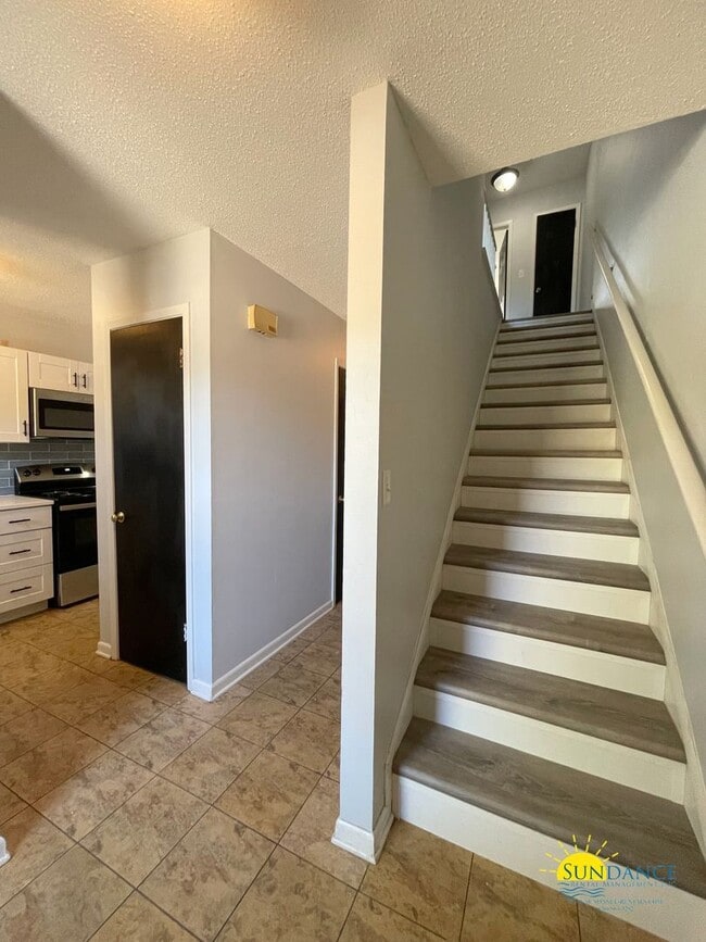 40 11th St in Shalimar, FL - Building Photo - Building Photo