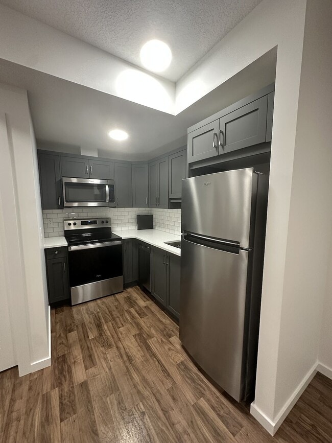 65 Belmont Drive SW in Calgary, AB - Building Photo - Building Photo