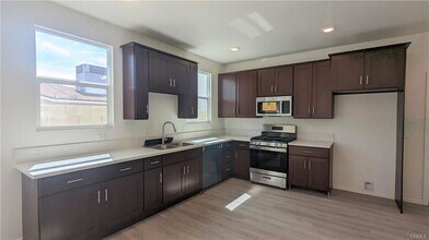 15126 Logos Ct in Los Angeles, CA - Building Photo - Building Photo