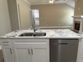 84 Jackson Creek Dr in Jackson, TN - Building Photo - Building Photo