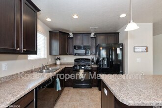 1549 Old Shepard Cir in Farmington, UT - Building Photo - Building Photo