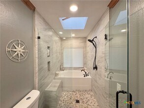 104 Canteen in Canyon Lake, TX - Building Photo - Building Photo