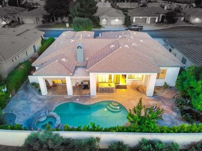 40851 Hovley Ct in Palm Desert, CA - Building Photo - Building Photo