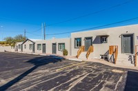 4630 E Van Buren in Phoenix, AZ - Building Photo - Building Photo