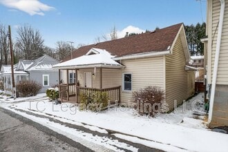 218 George St in Lumberport, WV - Building Photo - Building Photo
