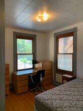 127 College Ave, Unit Apt 1 in Ithaca, NY - Foto de edificio - Building Photo