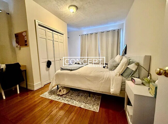 452 Park Dr in Boston, MA - Building Photo - Building Photo