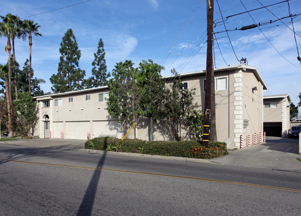 501-531 N Citrus St in Orange, CA - Building Photo