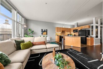 303 E Pike St in Seattle, WA - Building Photo - Building Photo