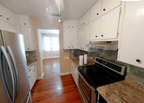 1543 Peachtree Cir N in Jacksonville, FL - Building Photo