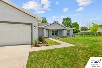 8 Longview Ln in Palm Coast, FL - Building Photo - Building Photo